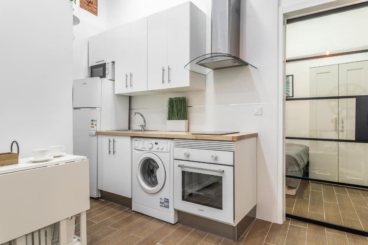 Precioso Apartamento De 2 Habitaciones By Bebalmy マドリード エクステリア 写真